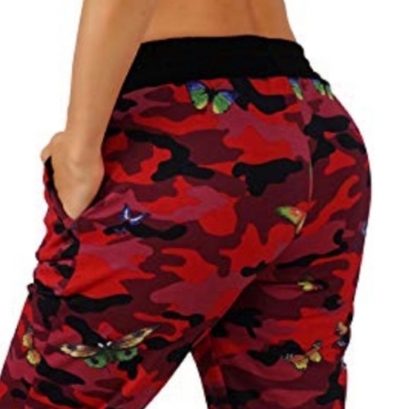 Incredibly unique Joggers - Picture 3 of 3